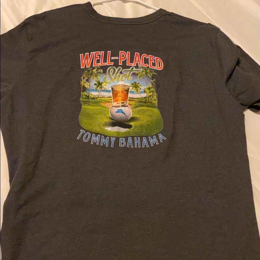 Tommy Bahama t-shirt